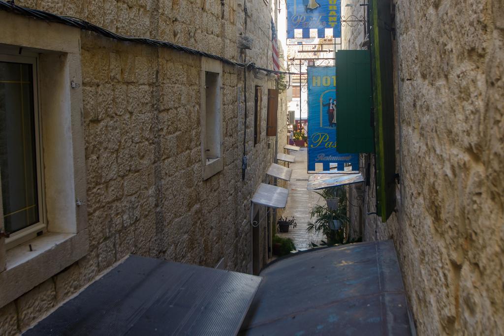 Rooms Livia Trogir Quarto foto